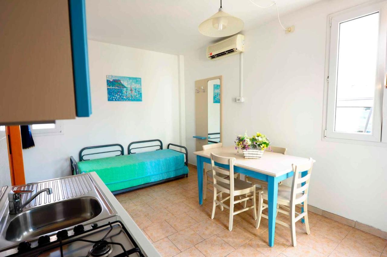 Апартаменти Camping Bella Italia In Peschiera Del Garda - Gardasee Екстер'єр фото