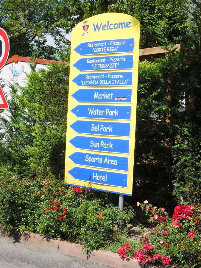 Апартаменти Camping Bella Italia In Peschiera Del Garda - Gardasee Екстер'єр фото